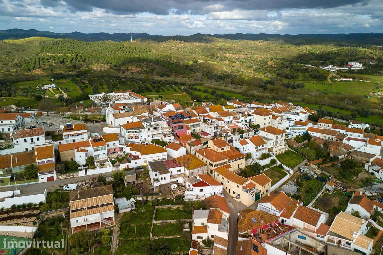 Armazém no Centro de São Marcos da Serra – Oportunidade Única! - Grande imagem: 4/18