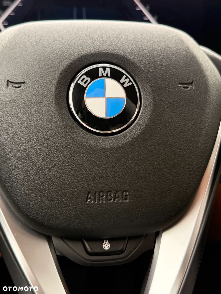 BMW Seria 3 318d MHEV Sport Line - 22