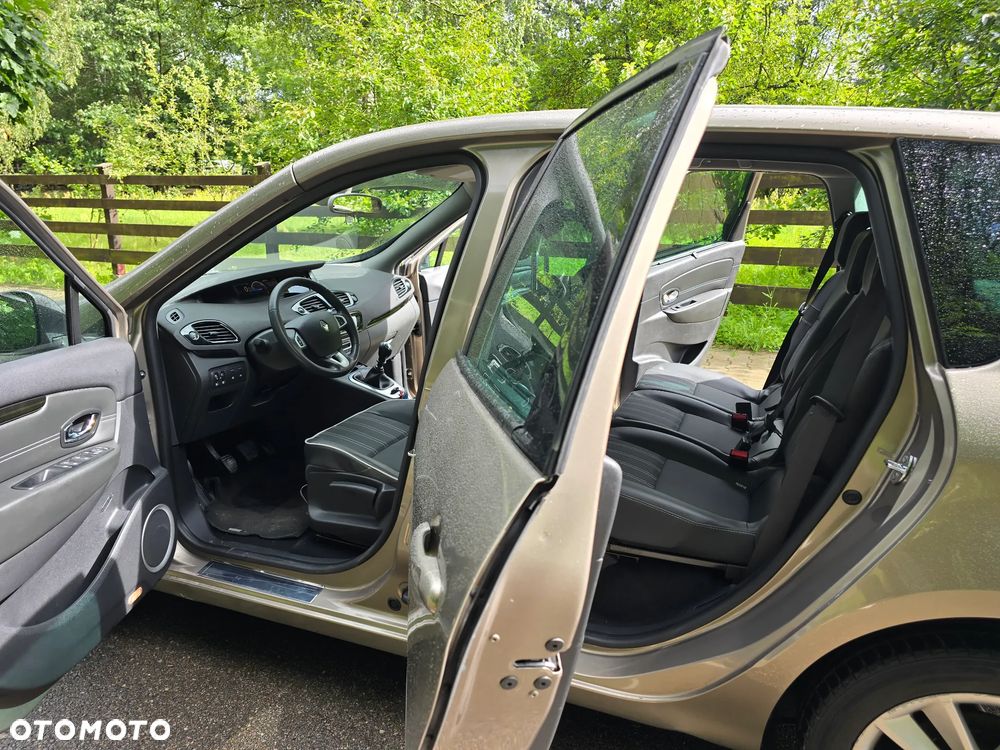 Renault Scenic Energy dCi 130 S&S Xmod Bose Edition - 19