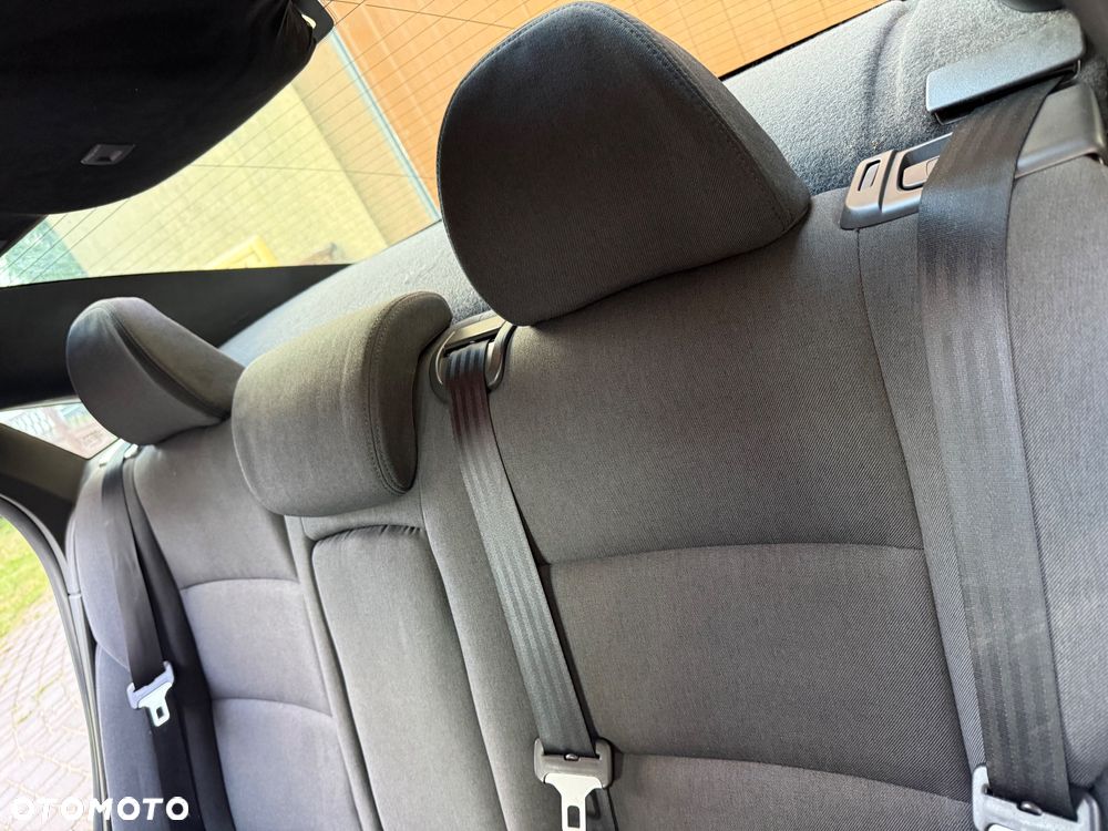 Volvo S40 1.6D Momentum - 9