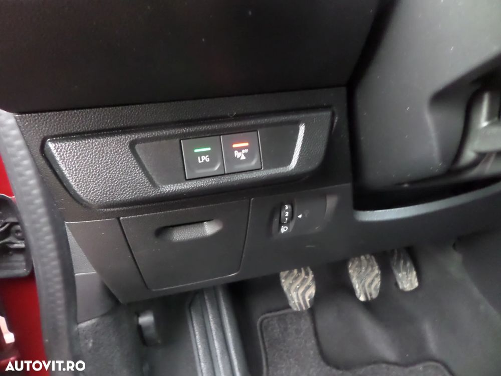 Dacia Sandero Stepway ECO-G 100 MT6 Comfort - 28