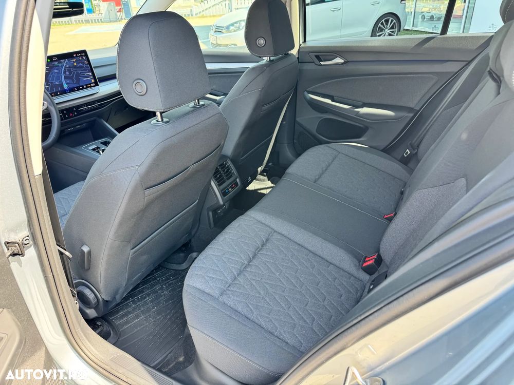 Volkswagen Golf 1.5 eHybrid OPF DSG Life - 6