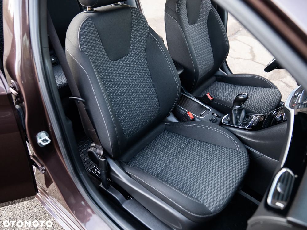 Opel Astra 1.4 Turbo Innovation - 28