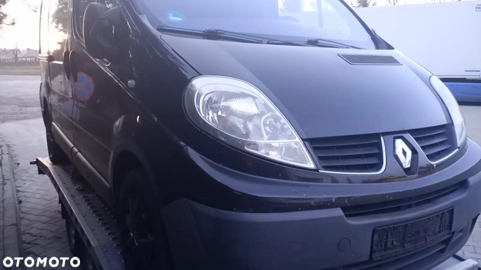 Renault Trafic - 1