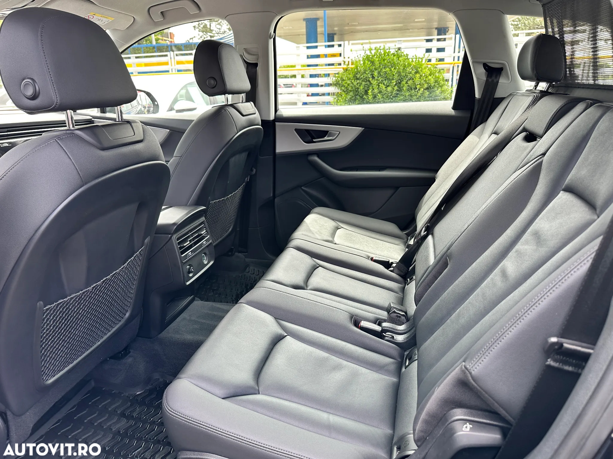 Audi Q7 - 10