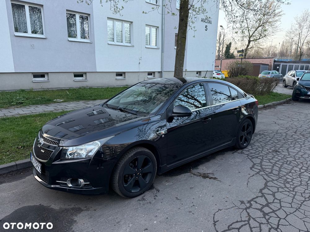 Chevrolet Cruze 1.8 LTZ - 24