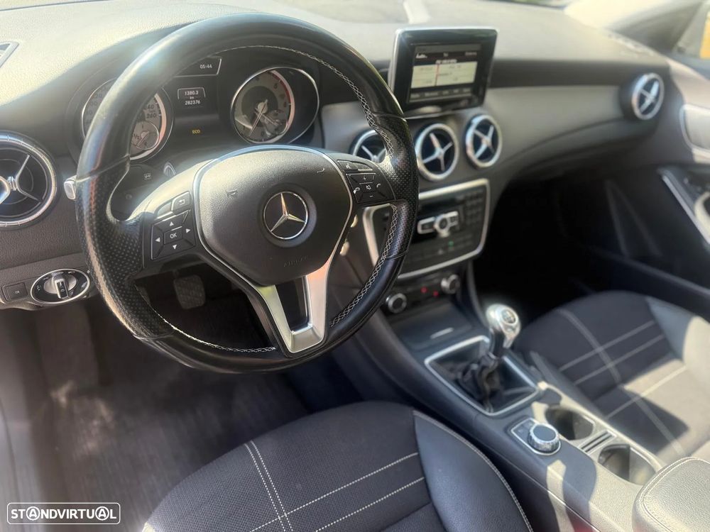Mercedes-Benz CLA 200 CDi - 11