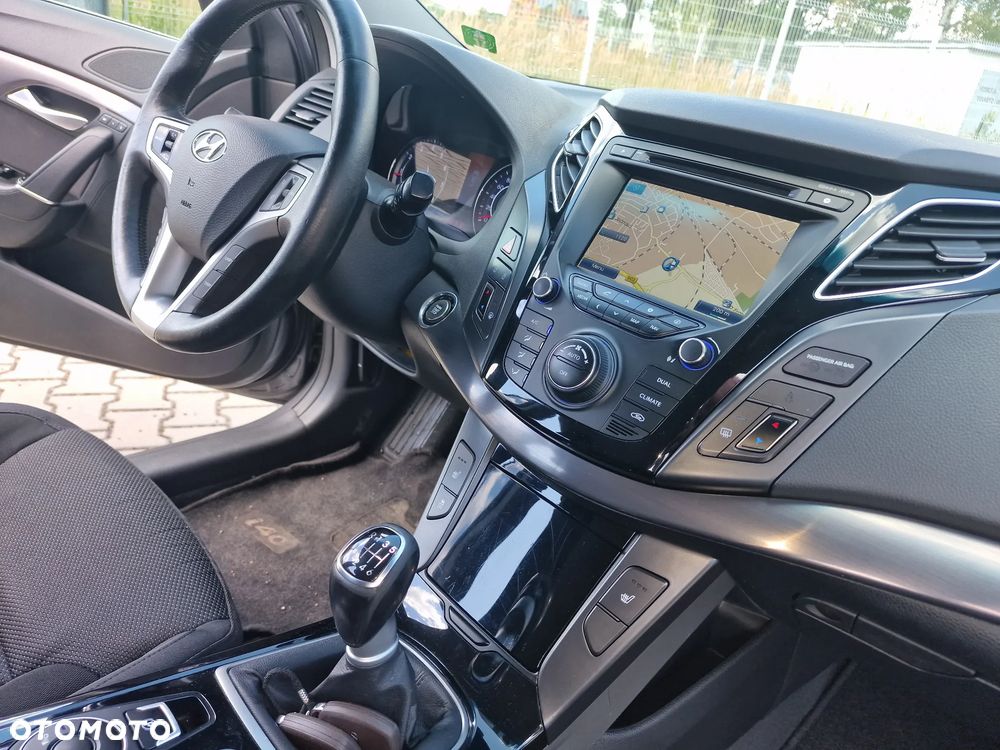 Hyundai i40 2.0 GDI Premium - 28