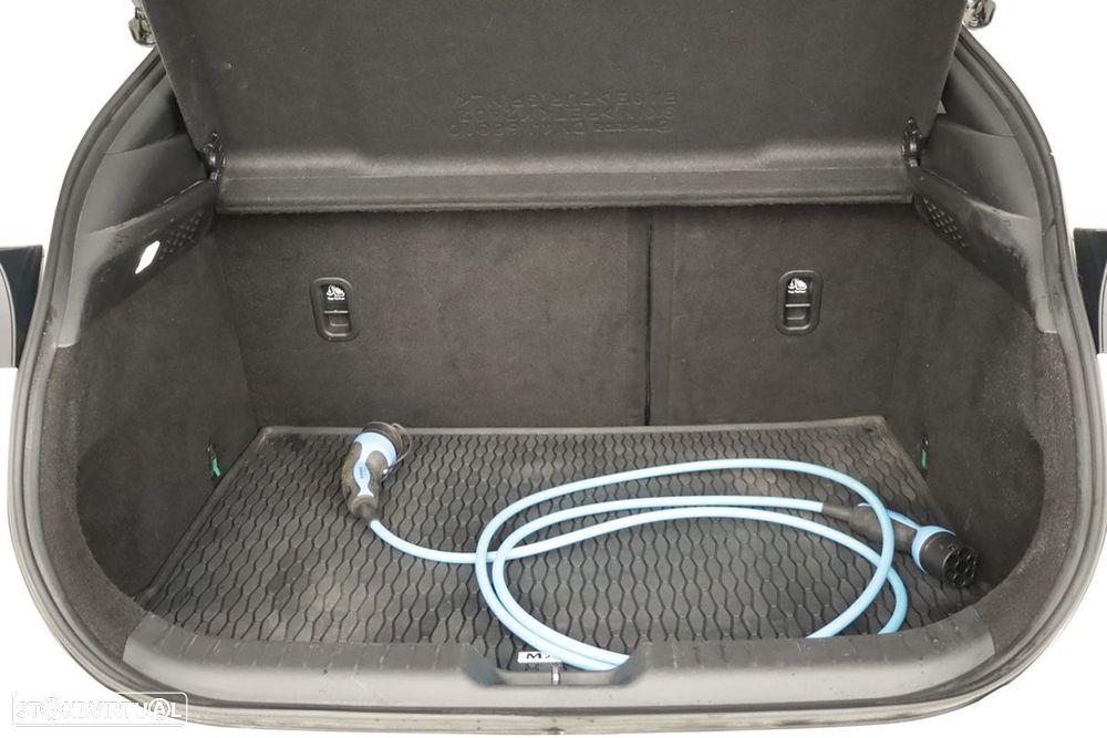 Mazda MX-30 e-SKYACTIV Exclusve-Line - 25