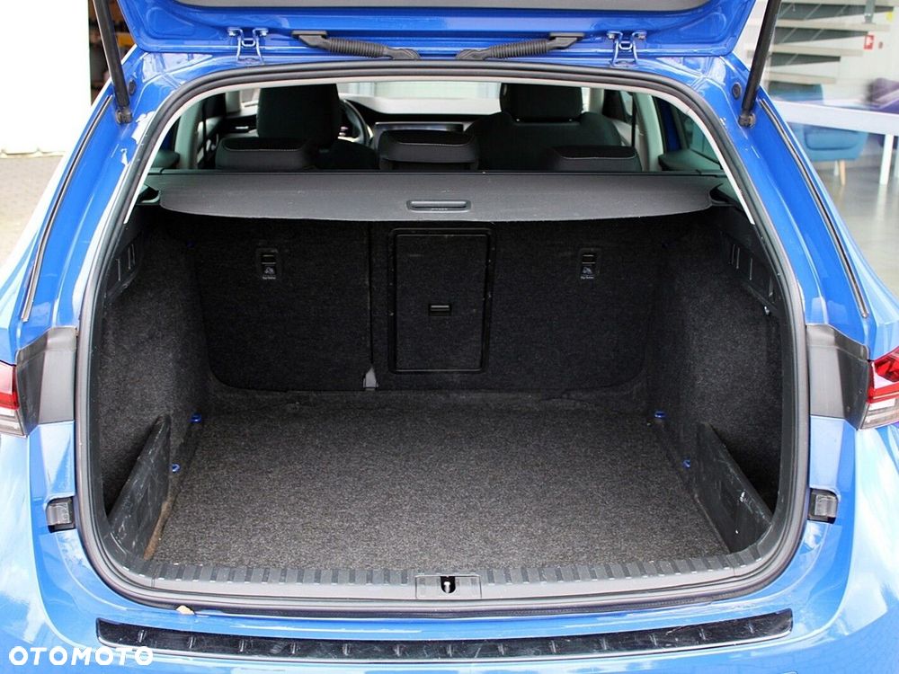 Skoda Octavia 2.0 TDI Ambition DSG - 8