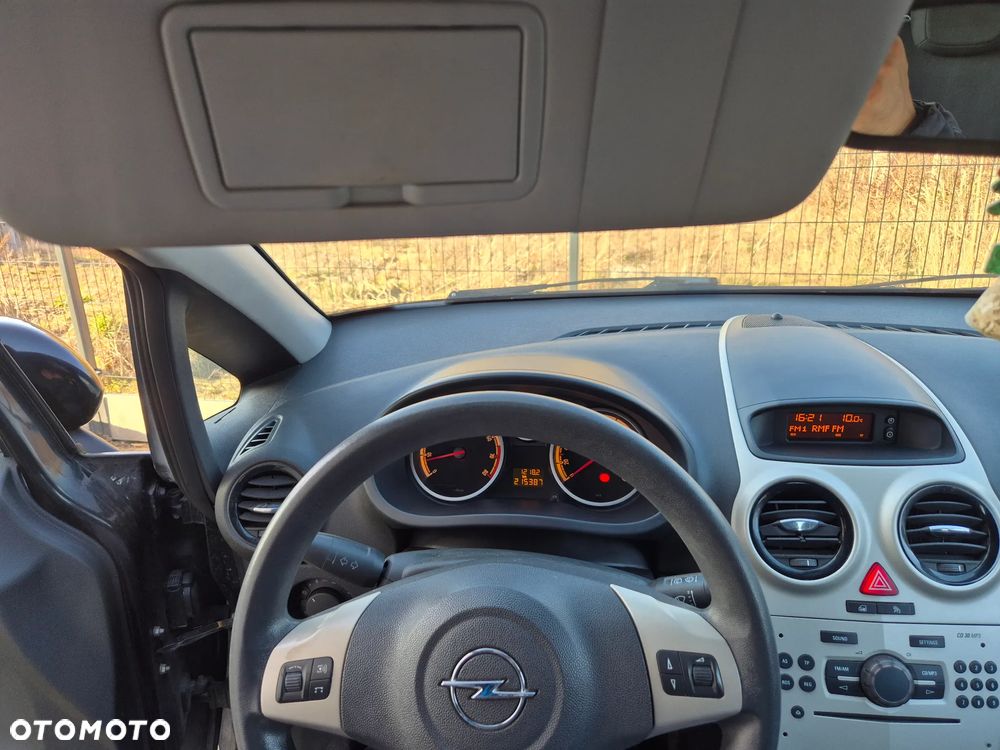 Opel Corsa 1.2 16V Easytronic Cosmo - 13