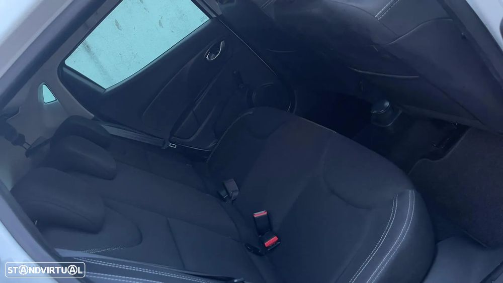 Renault Clio (Energy) dCi 90 Start & Stop LIMITED - 5