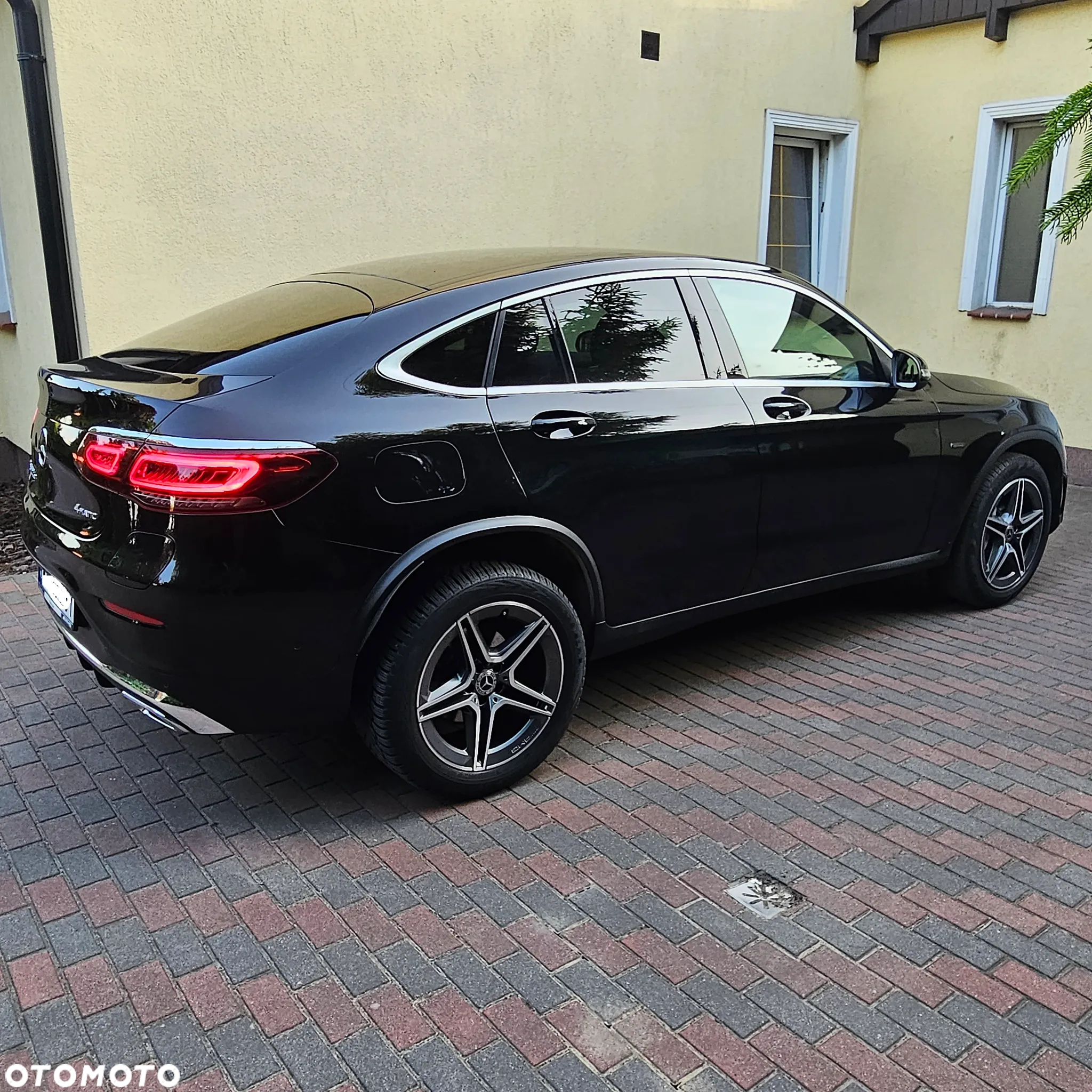 Mercedes-Benz GLC Coupe 300 de 4-Matic - 24