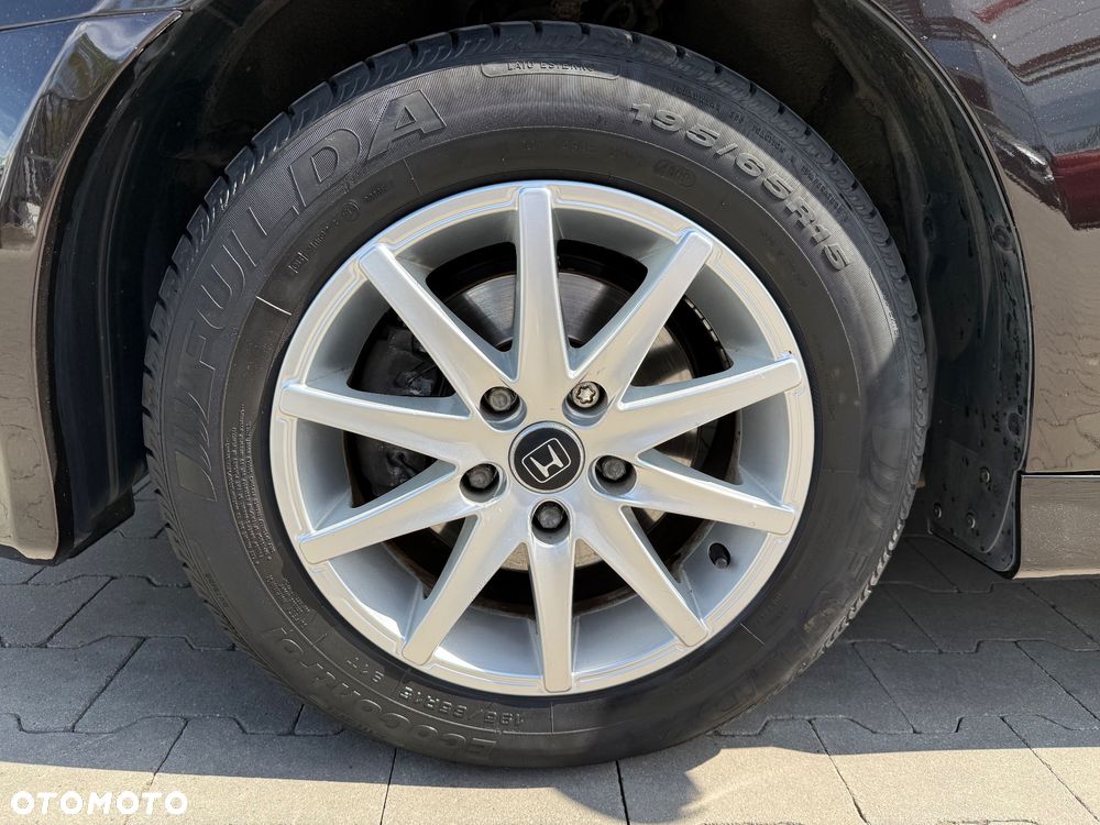 Honda Accord 2.0 Comfort - 24