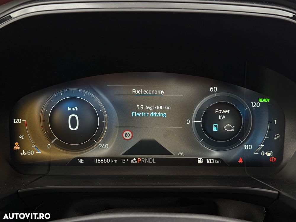 FORD Kuga 2022 — imagine 18