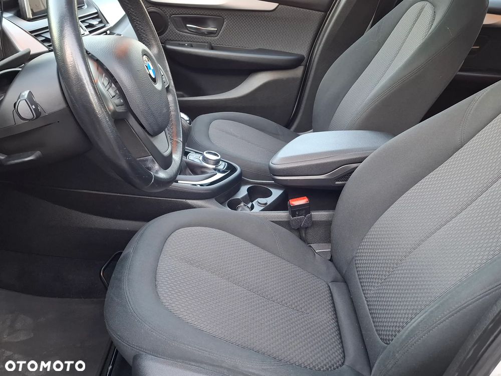 BMW Seria 2 218d xDrive Luxury Line - 18
