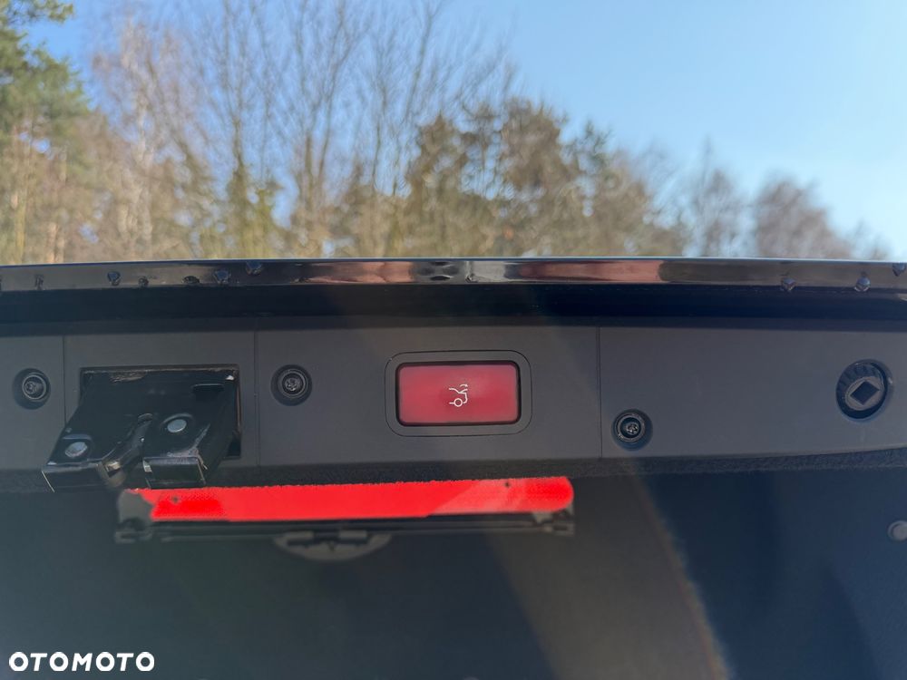 Mercedes-Benz Klasa E 300 BLUETEC 7G-TRONIC Avantgarde DPF - 14