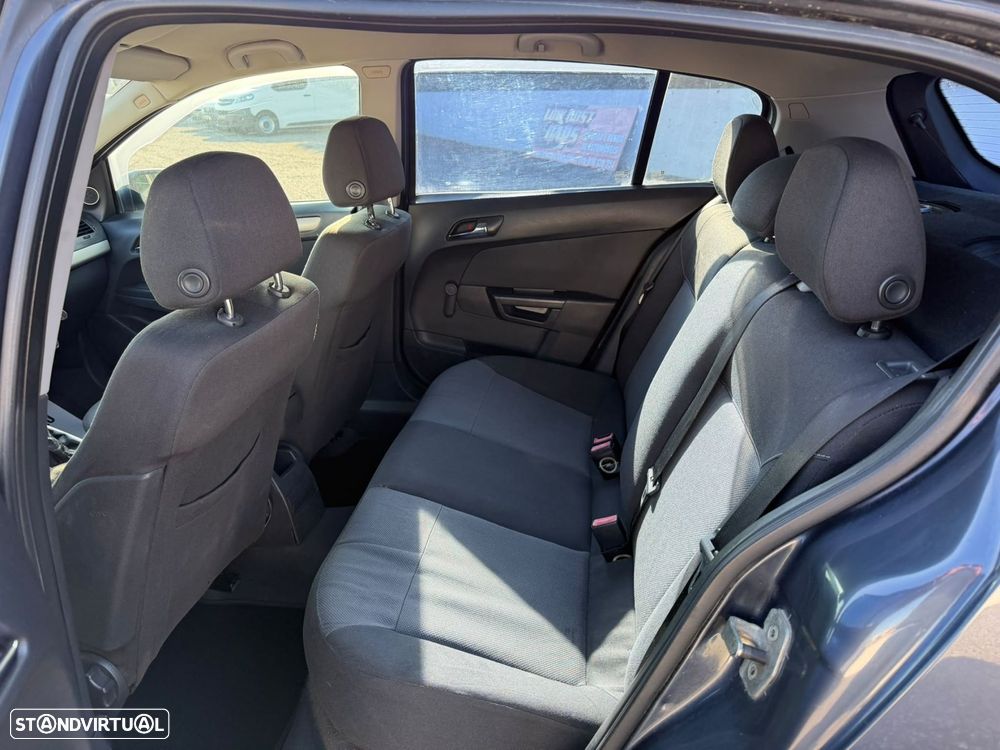 Opel Astra 1.3 CDTi Edition - 8