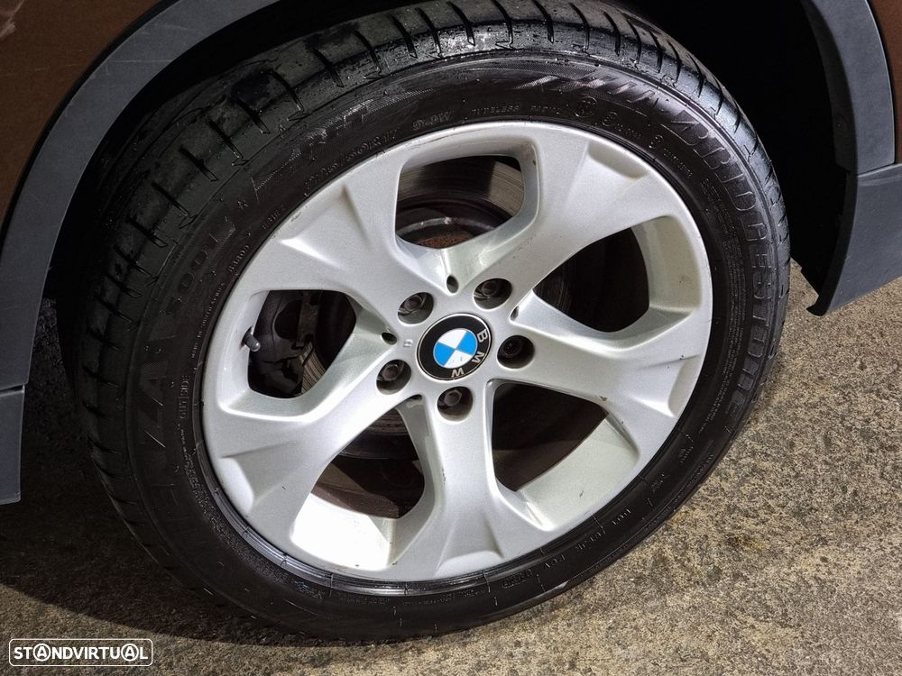 BMW X1 20 d sDrive - 24