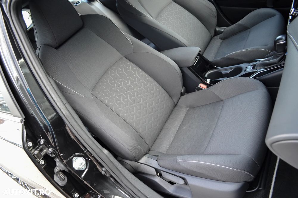 Toyota Corolla 2.0 Business Edition - 27
