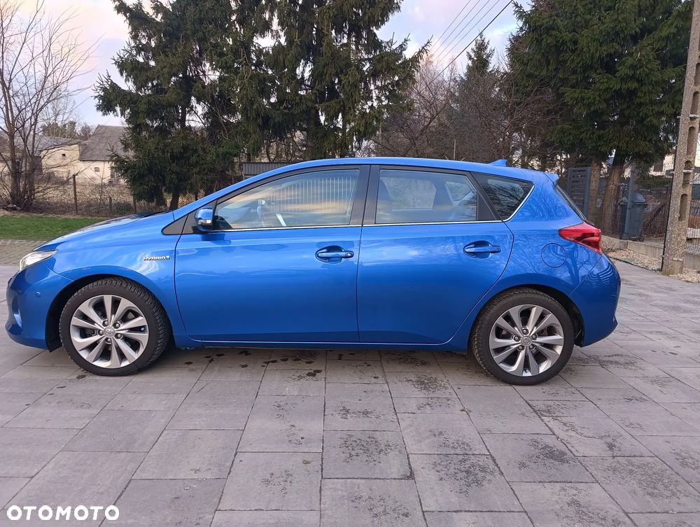 Toyota Auris 1.8 HSD Prestige NAVI - 24