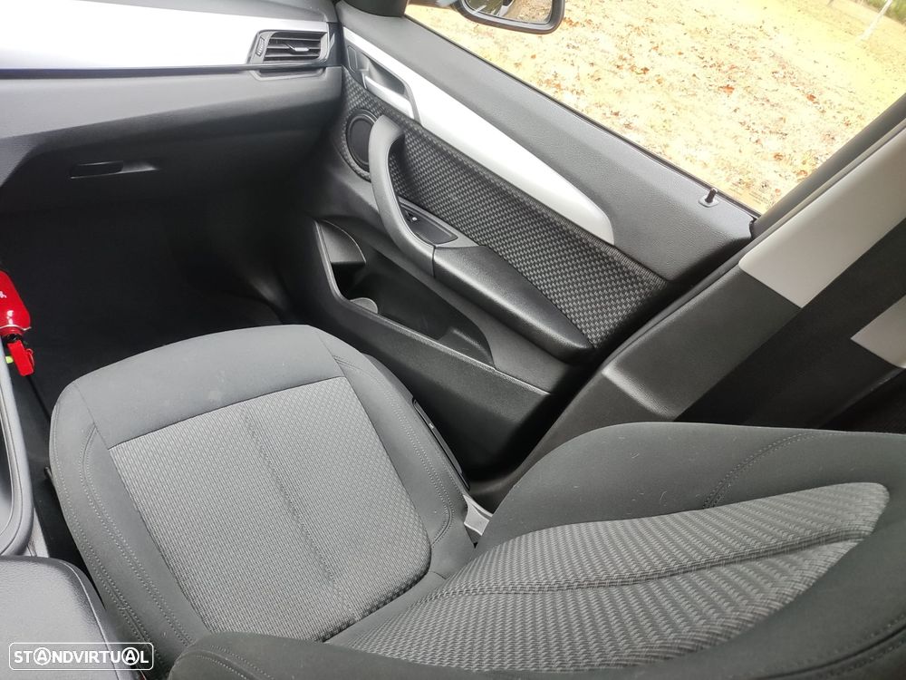 BMW X1 16 d sDrive Advantage - 27