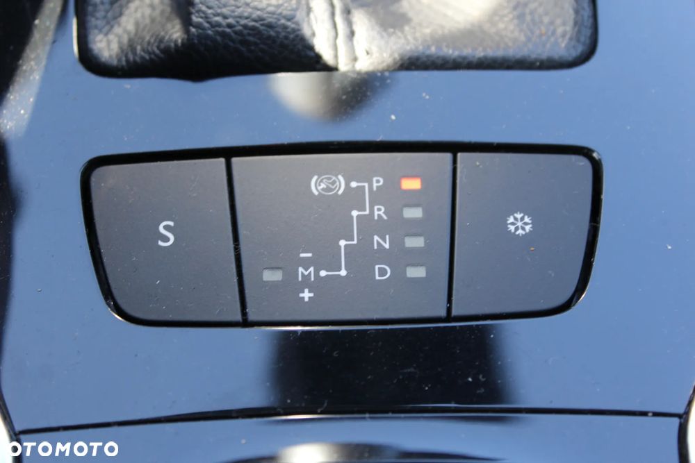 Peugeot 508 2.0 HDi Active - 24