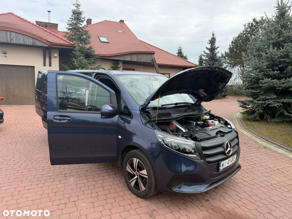 Mercedes-Benz VITO - 32