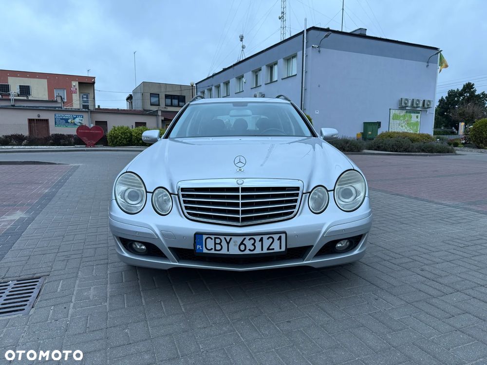 Mercedes-Benz Klasa E 200 Kompressor Classic - 5