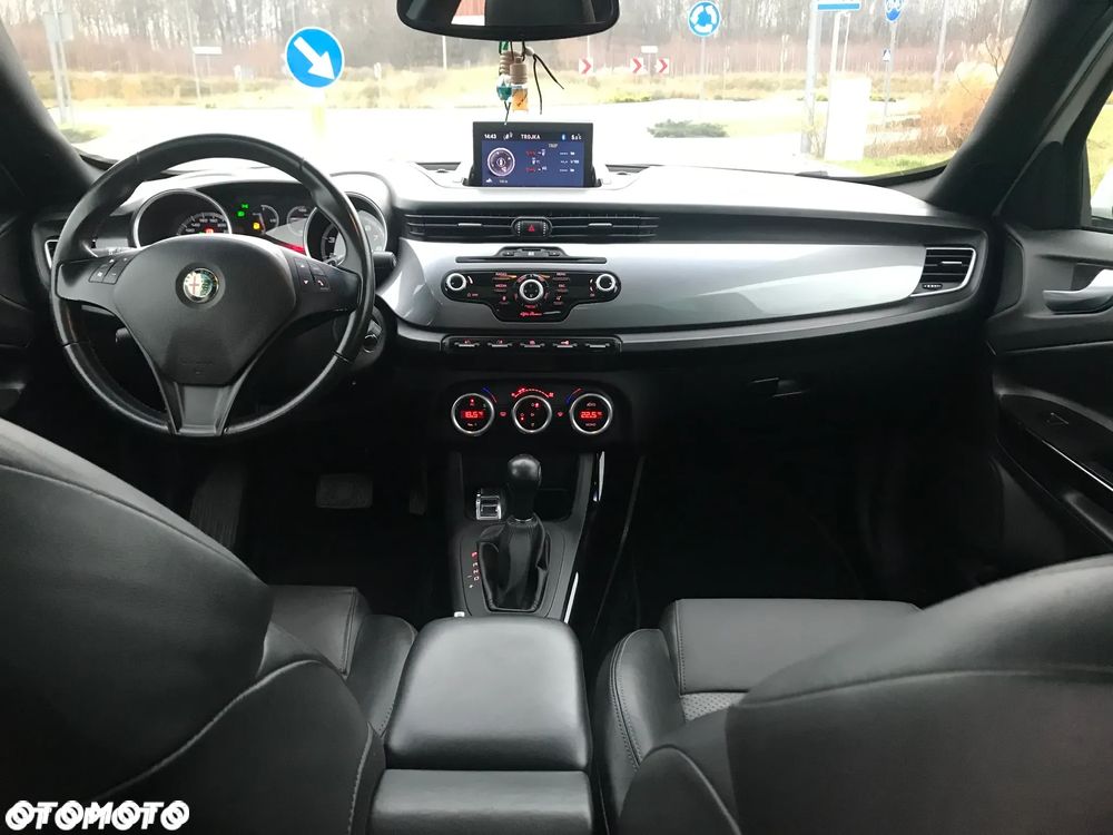 Alfa Romeo Giulietta - 13