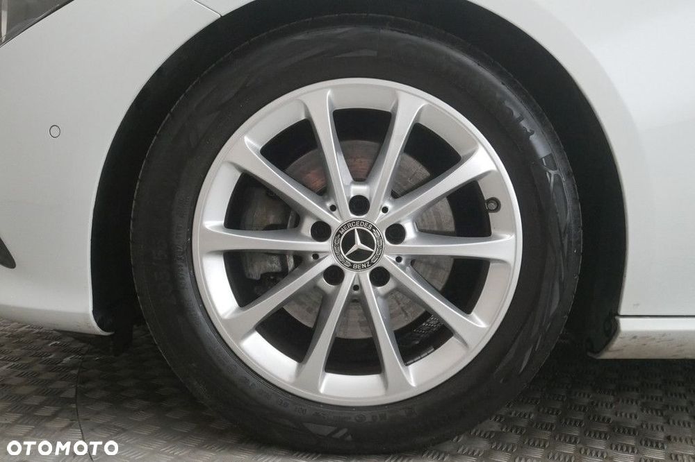 Mercedes-Benz CLA - 14