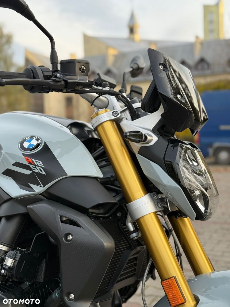 BMW R - 9