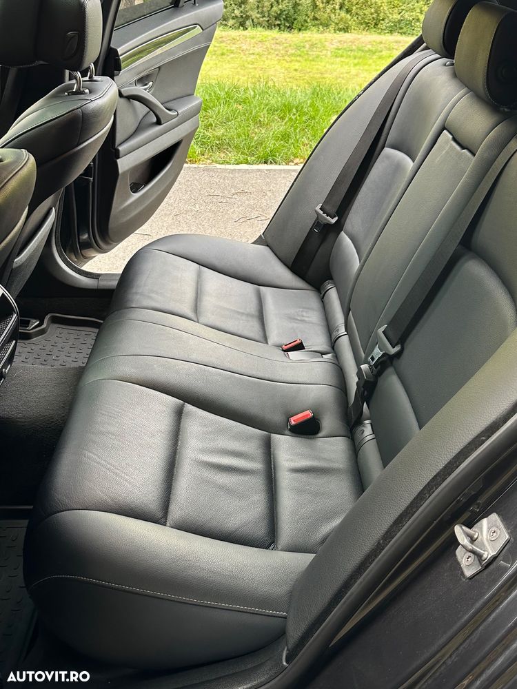 BMW Seria 5 - 13