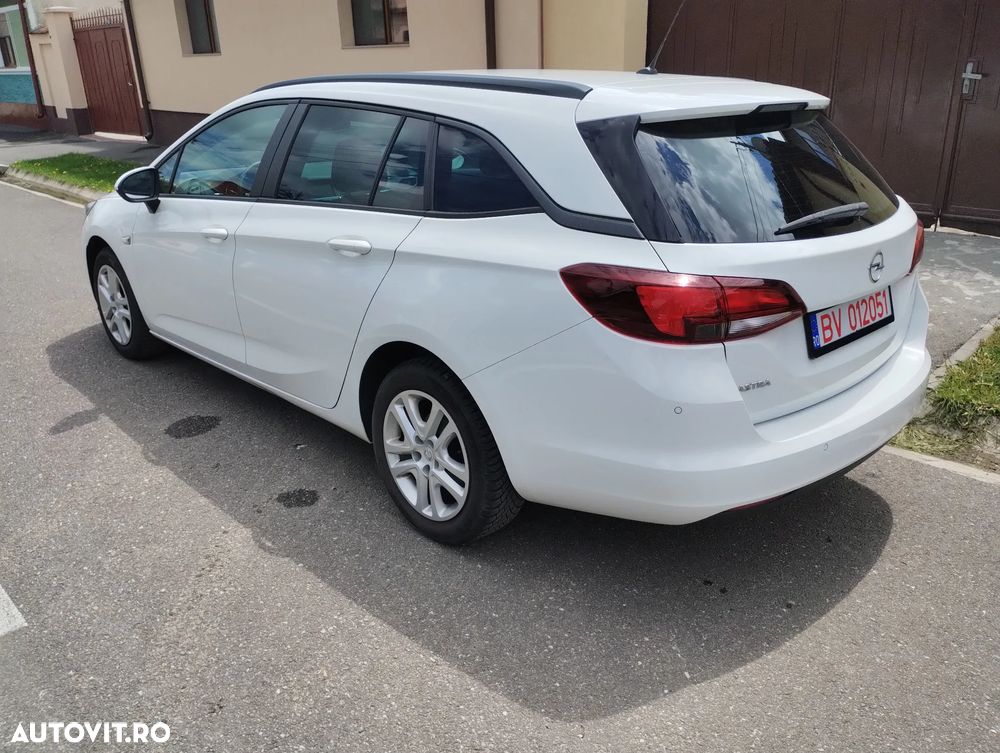 Opel Astra 1.0 Turbo ECOTEC Start/Stop Enjoy - 2