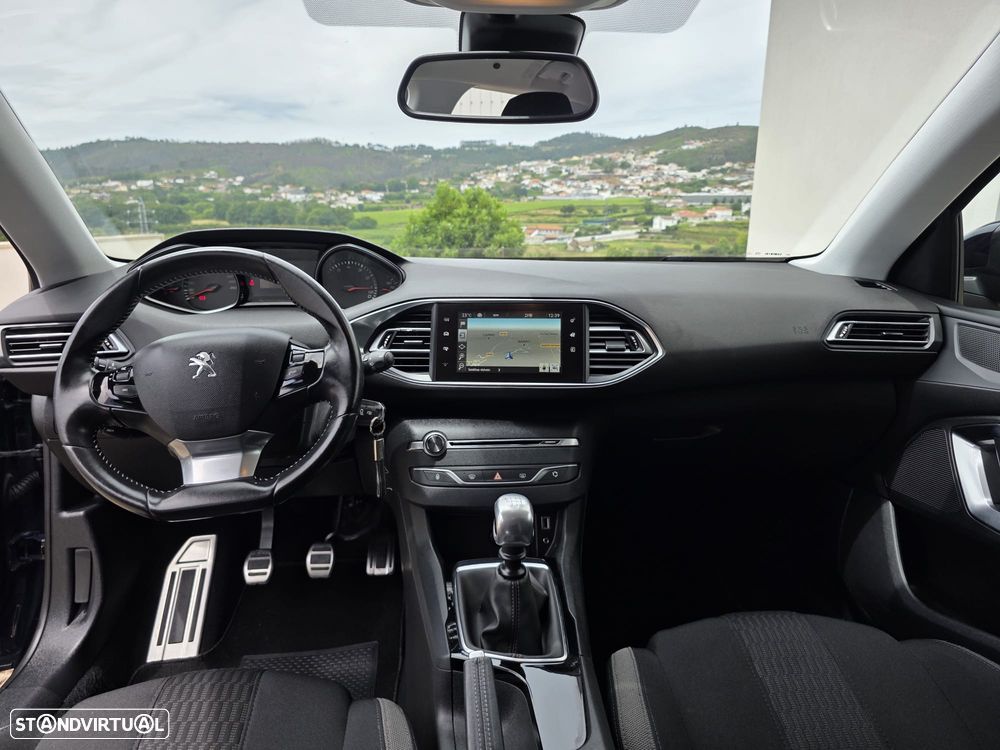 Peugeot 308 SW 1.2 PureTech Style J17 - 9