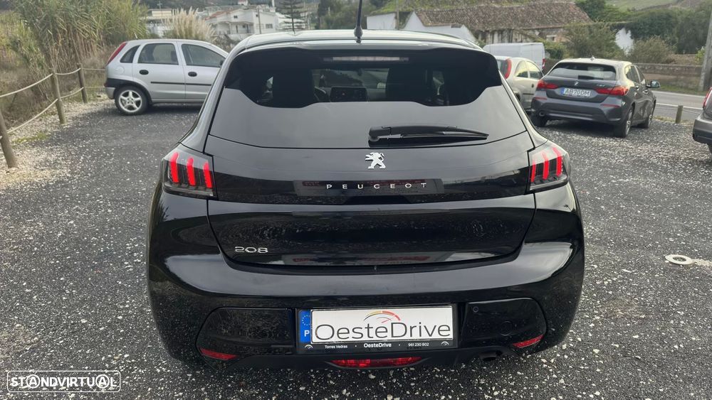 Peugeot 208 1.2 PureTech Allure EAT8 - 6