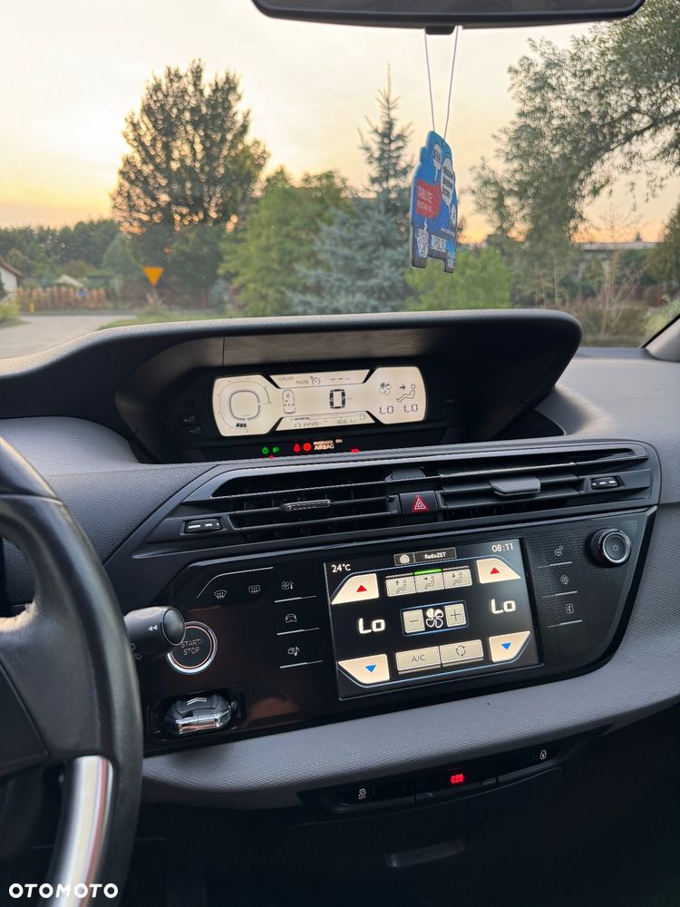 Citroën C4 Picasso - 25