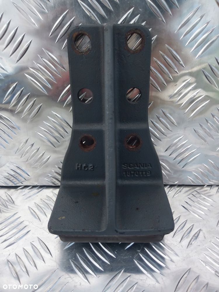 ODBOJNIK RAMY SCANIA R - 3