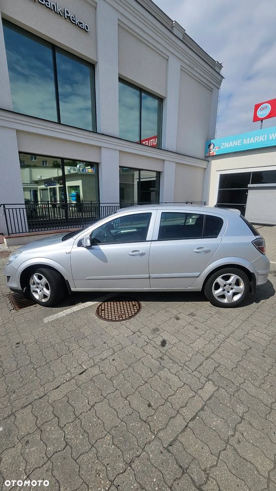 Opel Astra 1.3 CDTI Cosmo - 6