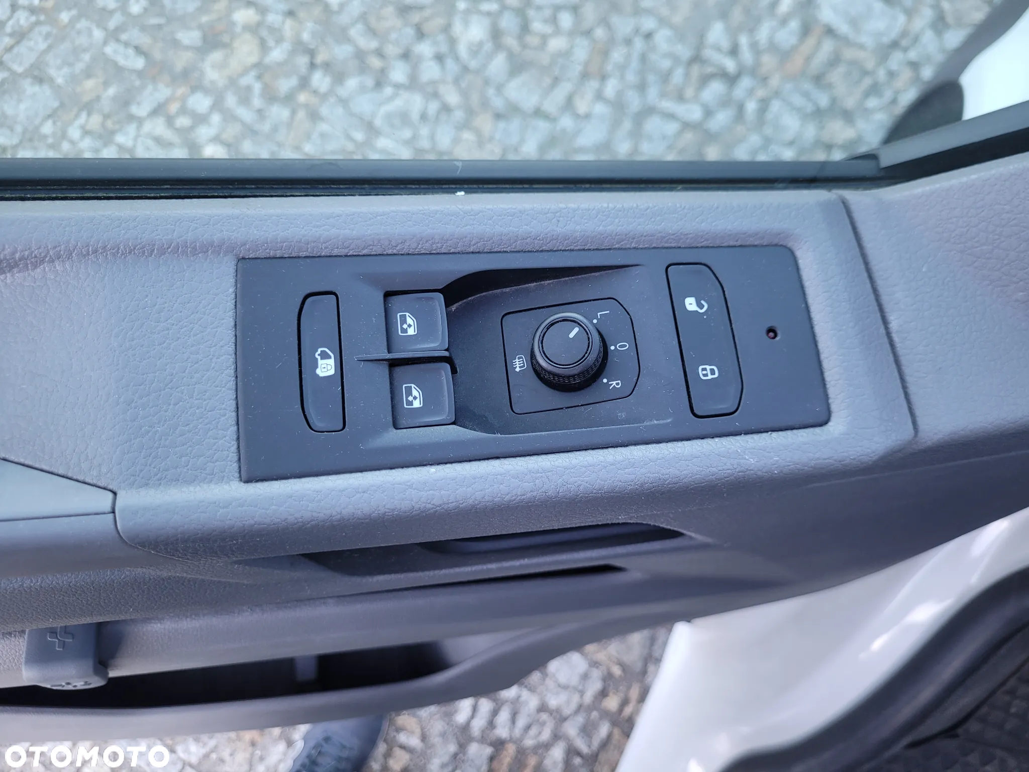 Volkswagen Transporter T6.1 - 10