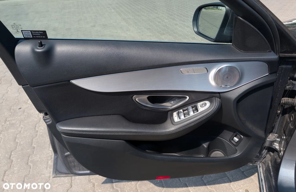 Mercedes-Benz Klasa C 200 4-Matic 7G-TRONIC - 12