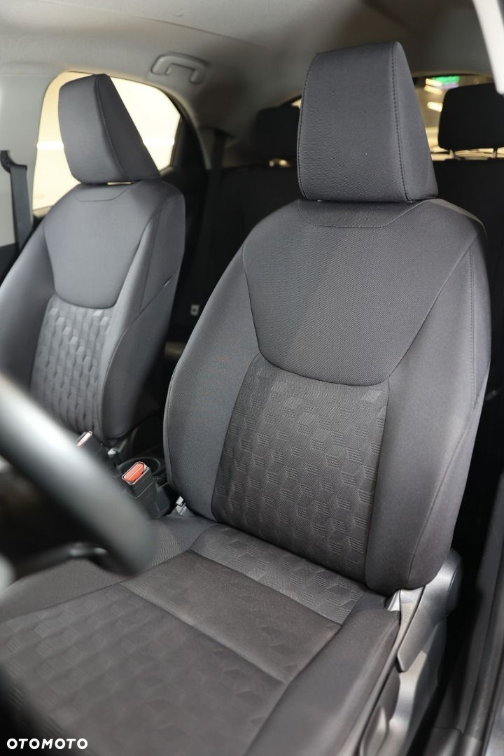 Toyota Yaris - 8