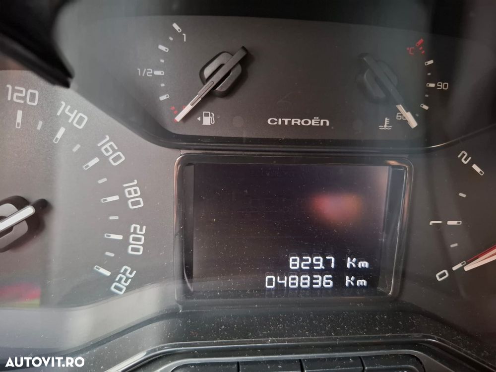 Citroën C3 1.2 PureTech BVM Feel - 8