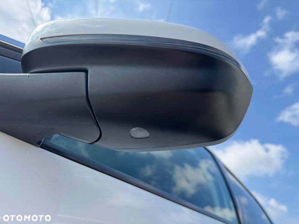 Peugeot 5008 BlueHDi 120 Allure - 10