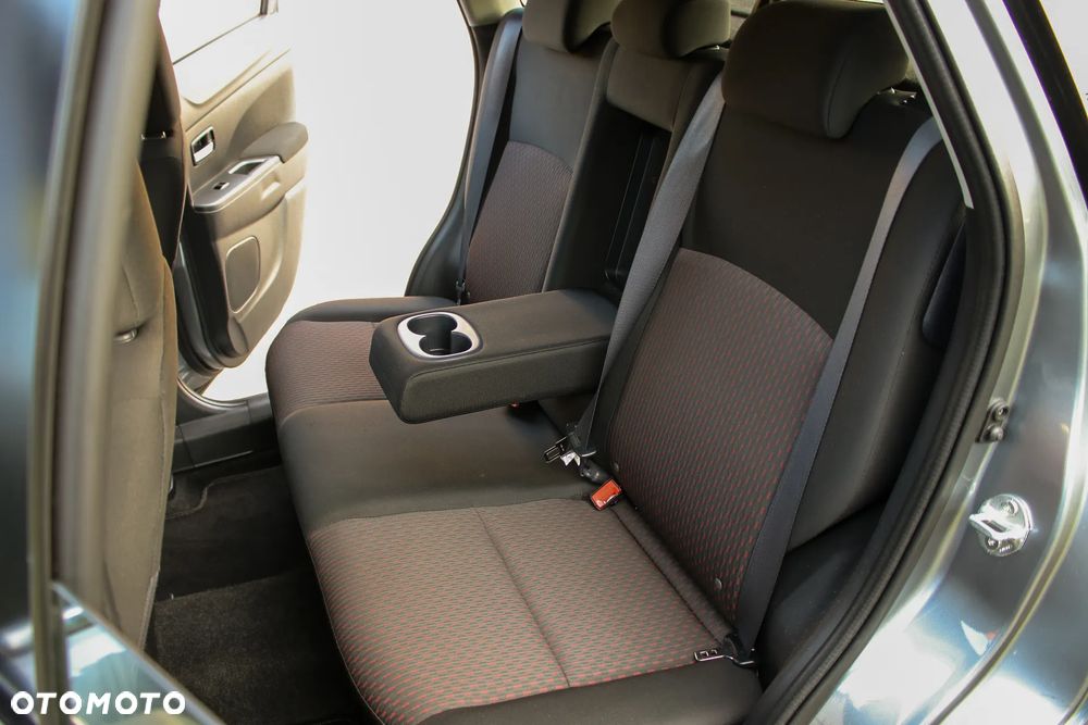 Mitsubishi ASX 1.6 Intense - 25