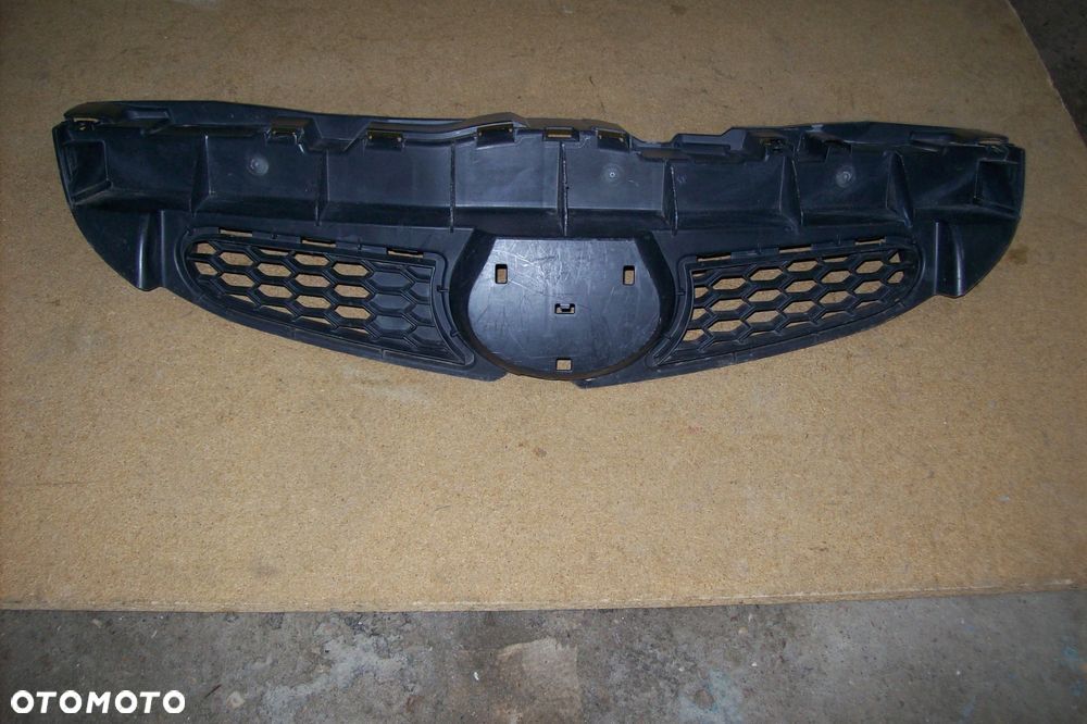 grill toyota aygo - 1