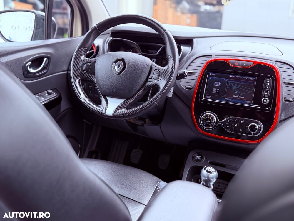 Renault Captur ENERGY TCe 120 LIMITED - 25