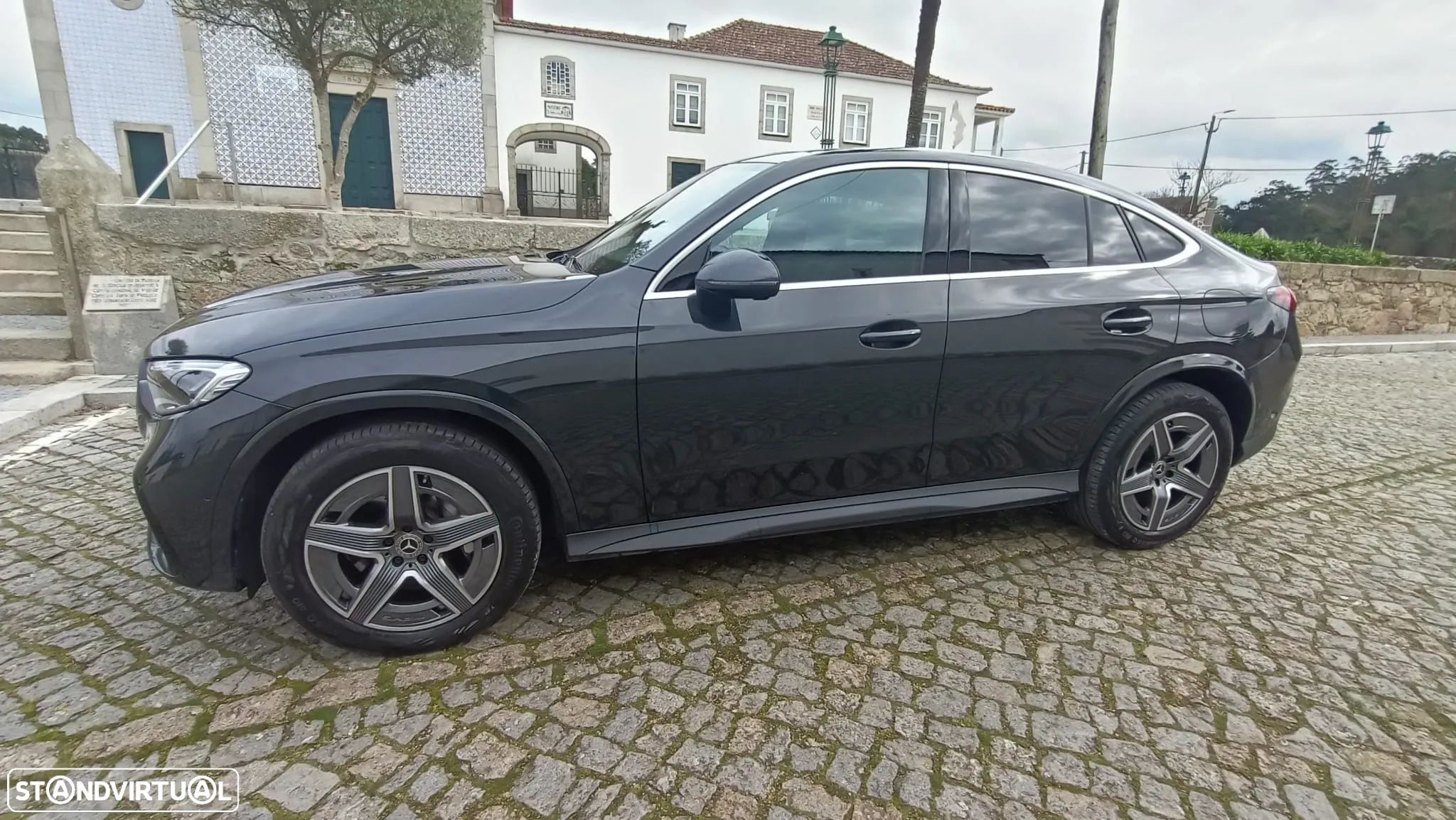 Mercedes-Benz GLC 300 Coupe e 4Matic - 1