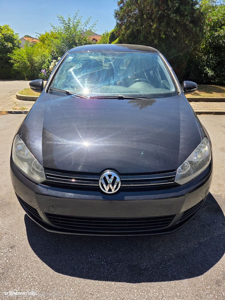 VW Golf 2.0 TDi Confortline - 3
