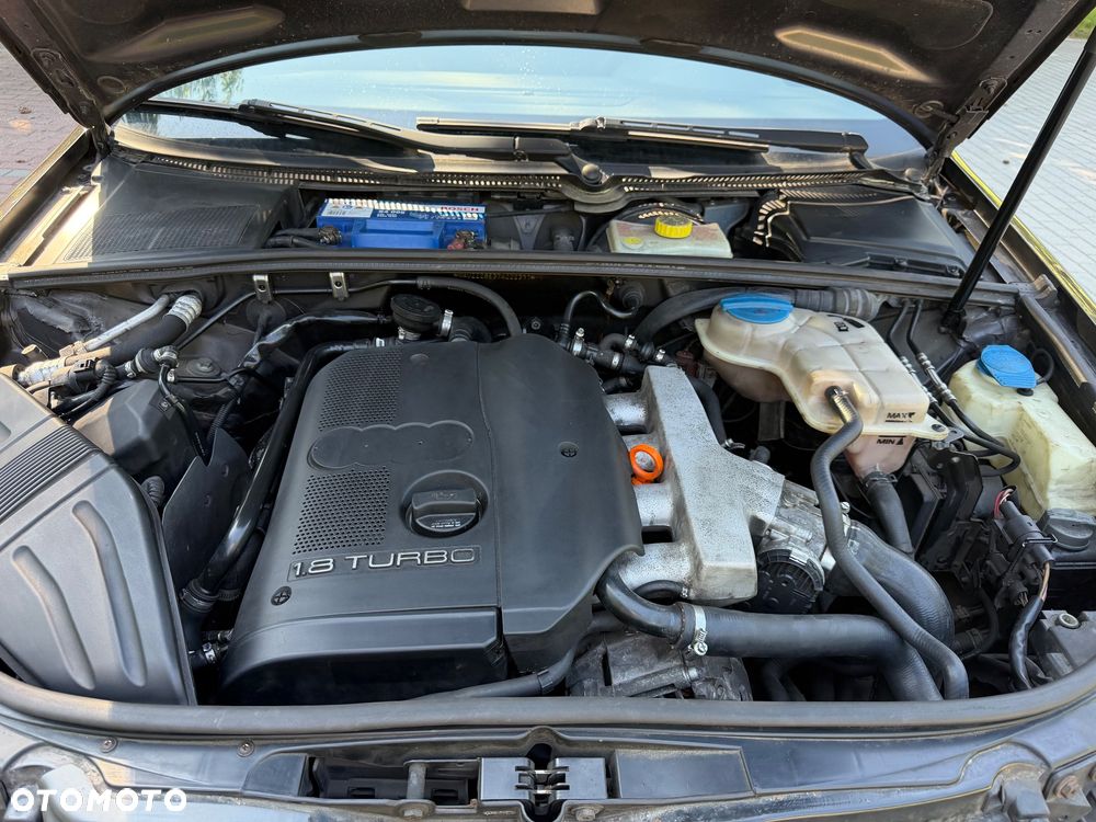 Audi A4 Limousine - 34